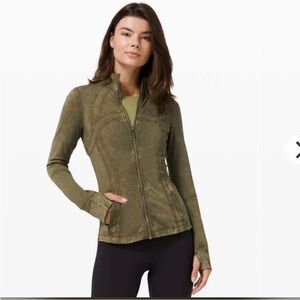 lululemon set - define jacket and fast and free shorts